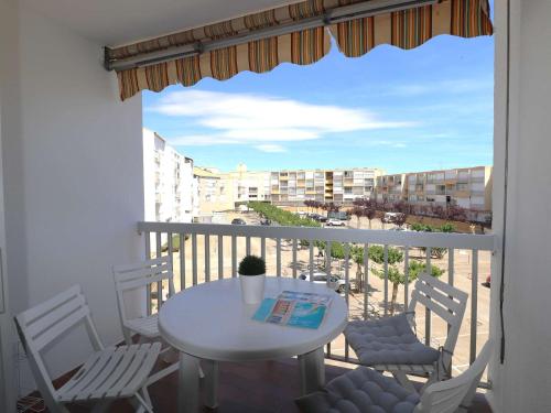 Appartement avec terrasse, proche plage - 5 pers. - FR-1-307-304