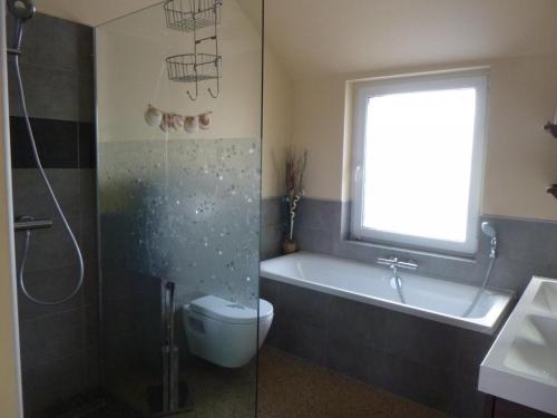 Gite avec parking, animaux OK - Vue sur bocage - FR-1-510-252 in Taisnieres-en-Thierache