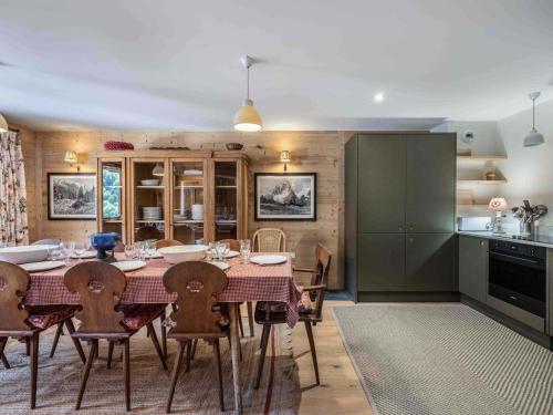 Superbe appartement au centre - 10 pers. - FR-1-565-143 in Meribel