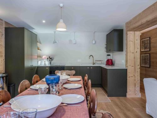 Superbe appartement au centre - 10 pers. - FR-1-565-143 in Meribel