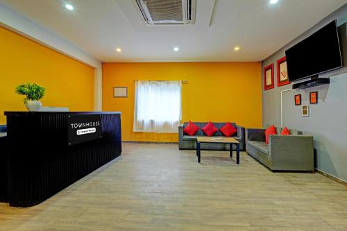 Lobby, Townhouse Ramamurthy Nagar Formerly Navya International in HRBR Layout