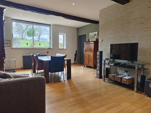 Facilities, Domaine Ghislaine farm and cottage 12p with pool in Vares