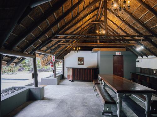Comoditats, Pinewood Cottages in Lanseria