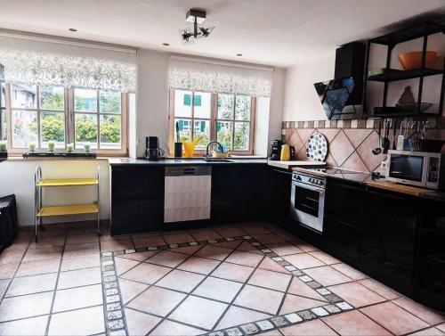 Große Ferienwohnung im Allgäu mit Bergblick, Garten & Balkon (Große Ferienwohnung im Allgau mit Bergblick, Garten & Balkon) in Apfeltrang