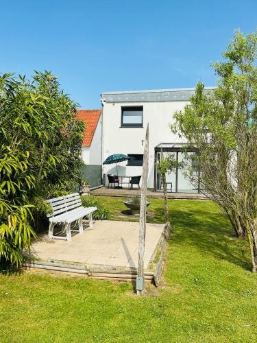 Berck T2 RDC cosy avec extérieur et parking COTE JARDIN - Location saisonnière - Berck