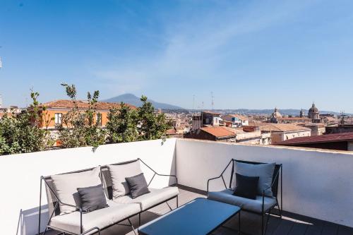 GuestHost - Grimaldi's Terrace - Lovely Apartments