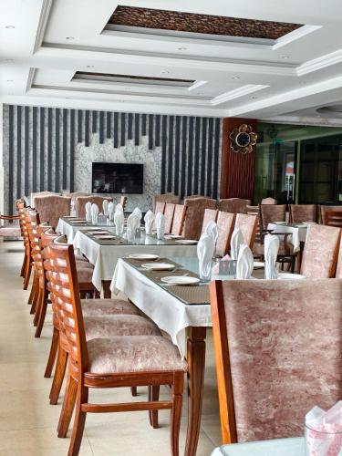 Restaurant, Millennium Inn Hotel Naran in Naran