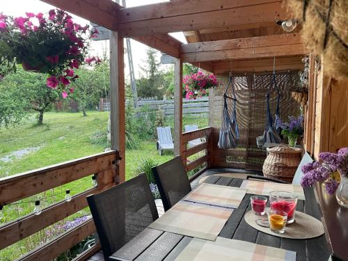 Żurawi klangor domek z sauną i jacuzzi (Zurawi klangor domek z sauna i jacuzzi) in Віліми