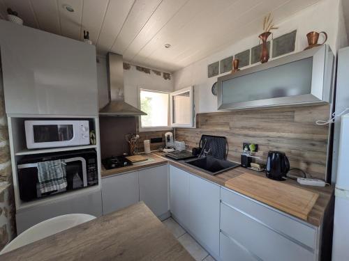 Studio avec terrasse au calme entre nature & montagne in Saint-Pierre-de-Colombier