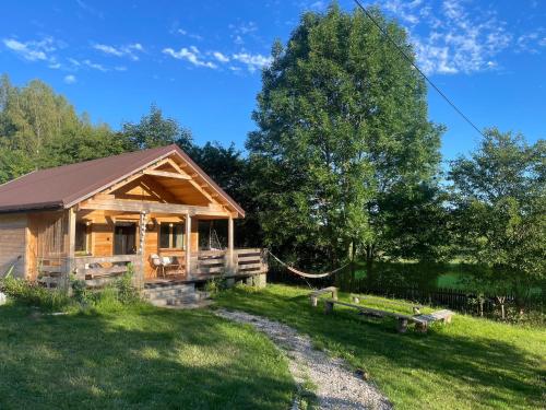 2 bedrooms, 4 beds