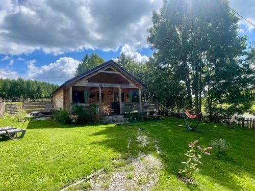 Żurawi klangor domek z sauną i jacuzzi (Zurawi klangor domek z sauna i jacuzzi) in Віліми