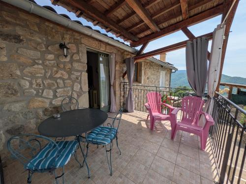Appartement Calme & nature Terrasse Wifi in Saint-Pierre-de-Colombier