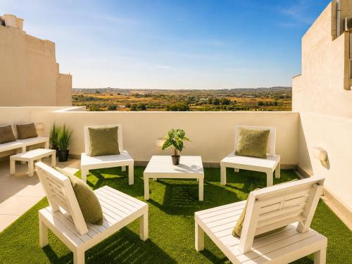Stylish Brand New 3BR Apartaments - 10 min walk from Buggibba Square 2