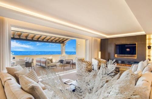 Exceptional penthouse in Rio Real Playa