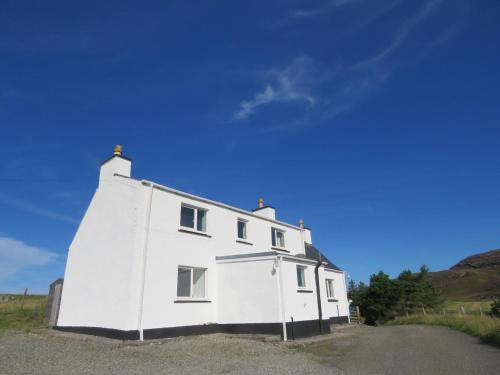 6 Laxay - secluded Holiday Cottage Isle of Lewis in Lochs