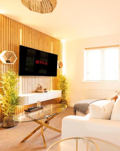 Cozy 2 Bedroom Home Away From Home! – khách sạn tại King's Hedges