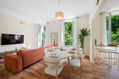 Spacious Appartment in Port of Nice in Mont Boron