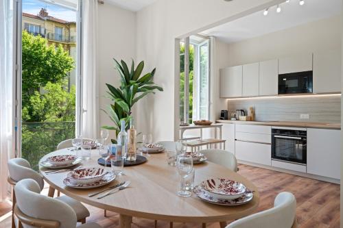 Spacious Appartment in Port of Nice in Mont Boron