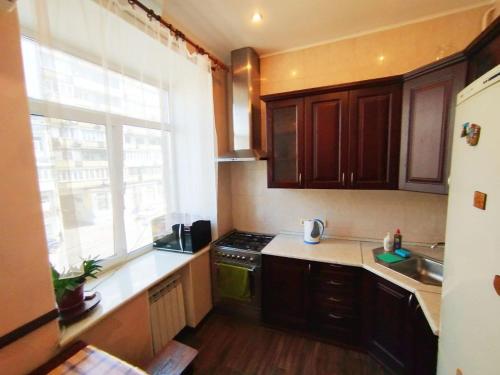 Apartment near the metro – khách sạn tại Kyiv