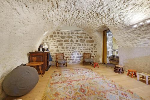 Viesnīcas āriene, Gite Granit - hameau ardéchois (Gite Granit - hameau ardechois) in Gluiras
