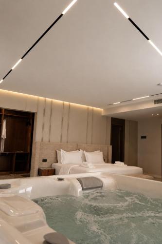 泳池, Ilyonis Hotel & Spa in 聖金