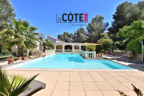 L'hacienda Ensues la redonne in Ensuès-la-Redonne