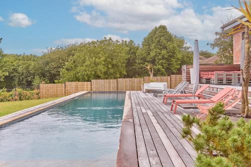 Swimming pool, L'Atelier d'Armand - Avec Piscine Privee in Prayssas