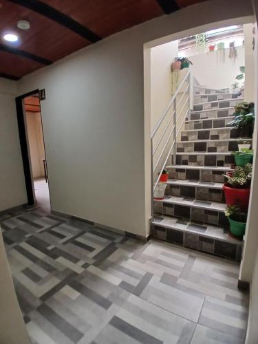 2 bedrooms, 4 beds