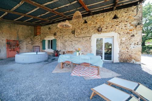 設施, Maison Labeye gîte 4 étoiles, jacuzzi et piscine privatifs (Maison Labeye gite 4 etoiles, jacuzzi et piscine privatifs) in 卡德斯