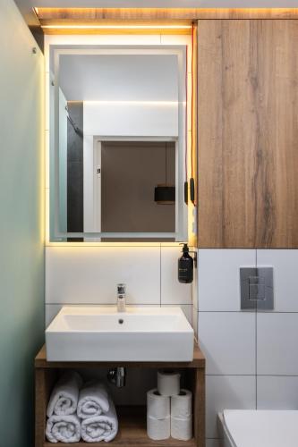 Lumen Living - image 5