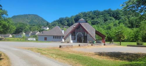 Maison de campagne in 伊素