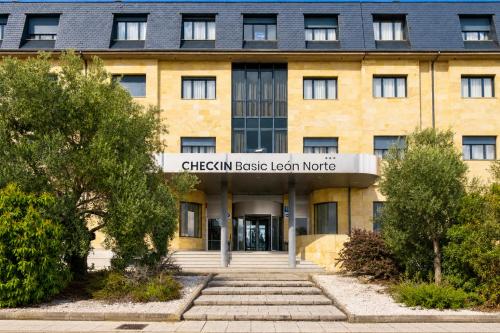 Checkin Basic León Norte – khách sạn tại Leon Suburbs