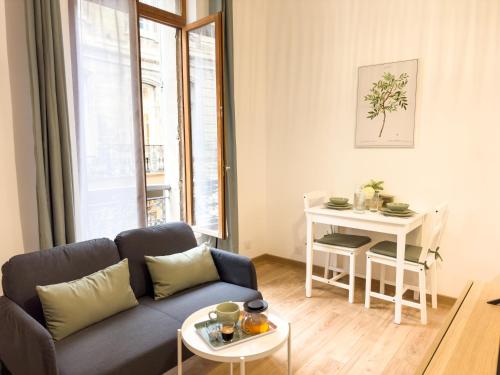Le Studio Vernet, Intra-muros Avignon et Climatisation