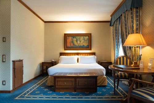 Grand Hotel Trento in เตรนโต