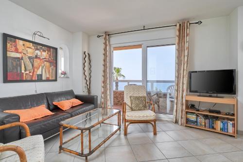 Apartamento primera linea A01, Malaga