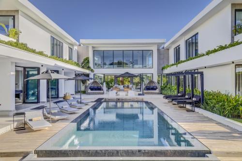 Villa Palm Breeze