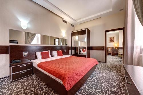 Terra Nova Spa Hotel in Hatne