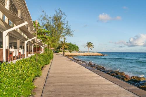 Browne's 3C - 2-bedroom Condo in Hastings Barbados in Marine Gardens