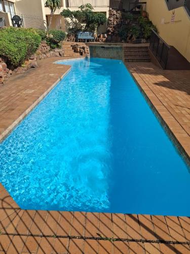 Úszómedence, Umhlanga Beachfront Self Catering 6 Cormoran in Umhlanga Rocks