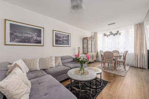 ShortStayPoland Aleje Jerozolimskie B188 – khách sạn tại Khac