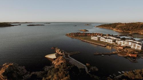Lindesnes Havhotel - Accommodation - Spangereid