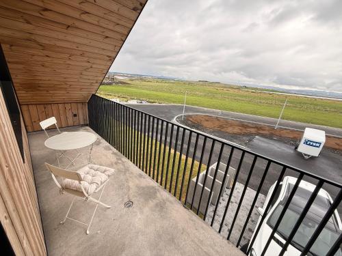 ScenicOceanview 4Free parking space 18 mins Downtown in Álftanes