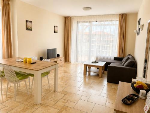 Kaliarkia Resort "San Paolo" in คาวาร์นา