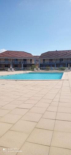 Appartement spacieux Verdon Sur Mer in Saint-Vivien-de-Medoc