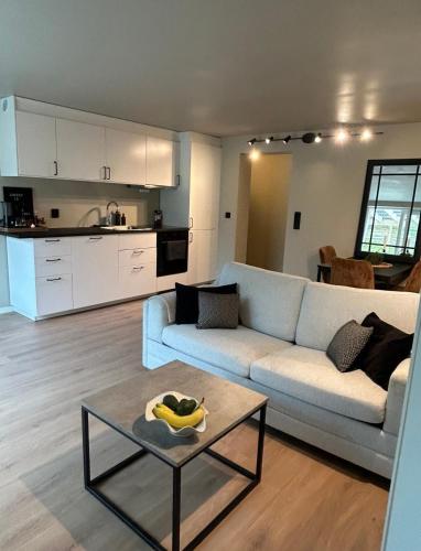 Modern Apartment Near Ågotnes, CCB, FMC, free parking