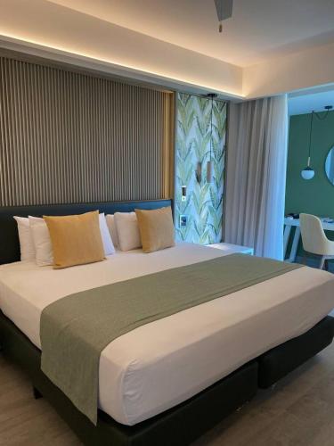 M- NET LUXURIOUS HOTEL KAGADi in Kyenjojo