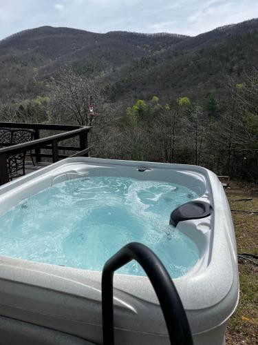 Stratus Cabin in Tellico Plains