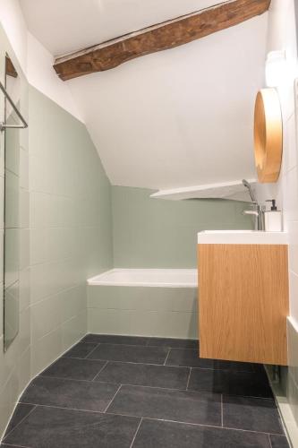 Appartement Houdan centre-ville in Удан