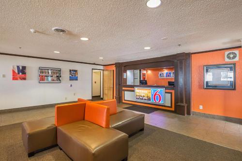 المرافق, Motel 6 Waterloo, IA - Crossroads Mall - Cedar Falls in Waterloo
