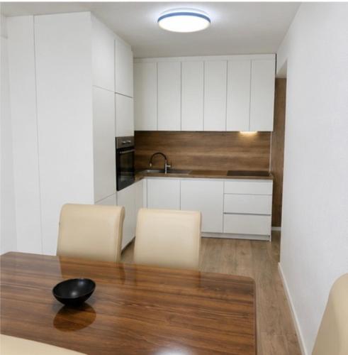 Apartamenti 6 in 烏羅舍瓦茨